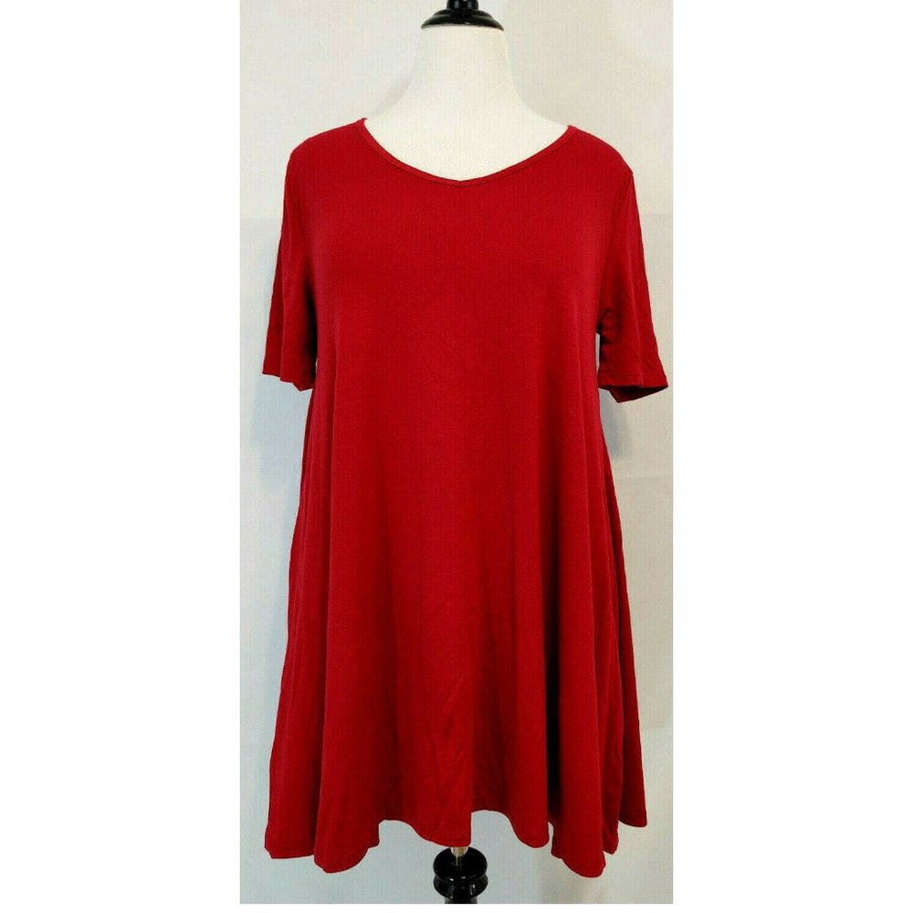 Womens Ruby Red Tunic Plus Size 1X 14/16 Stretch